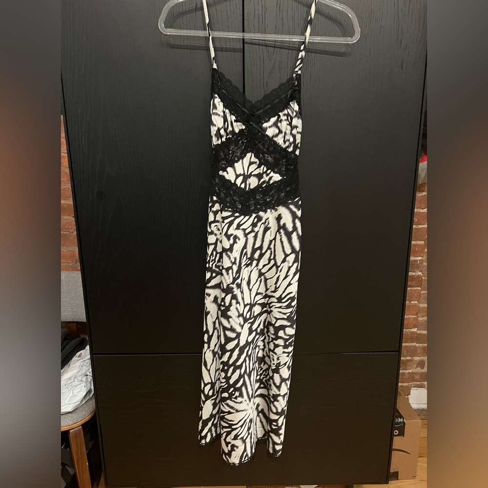 Betsey Johnson Hollywood Midi Dress